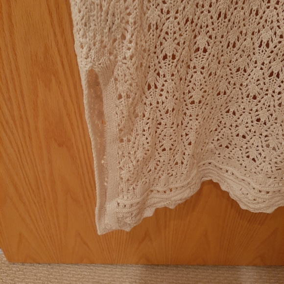 Freshman 1996 Boho Maxi Crochet Cardigan Open Sleeveless Cream Color Size XS NWT - Picture 16 of 16